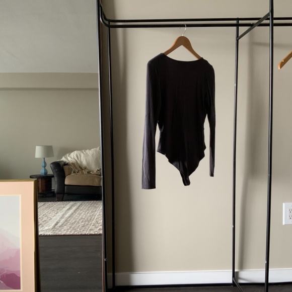 Forever 21 Deep V Bodysuit - Picture 2 of 3